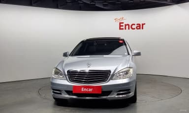 S-Class W221