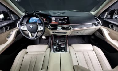 X7 (G07)