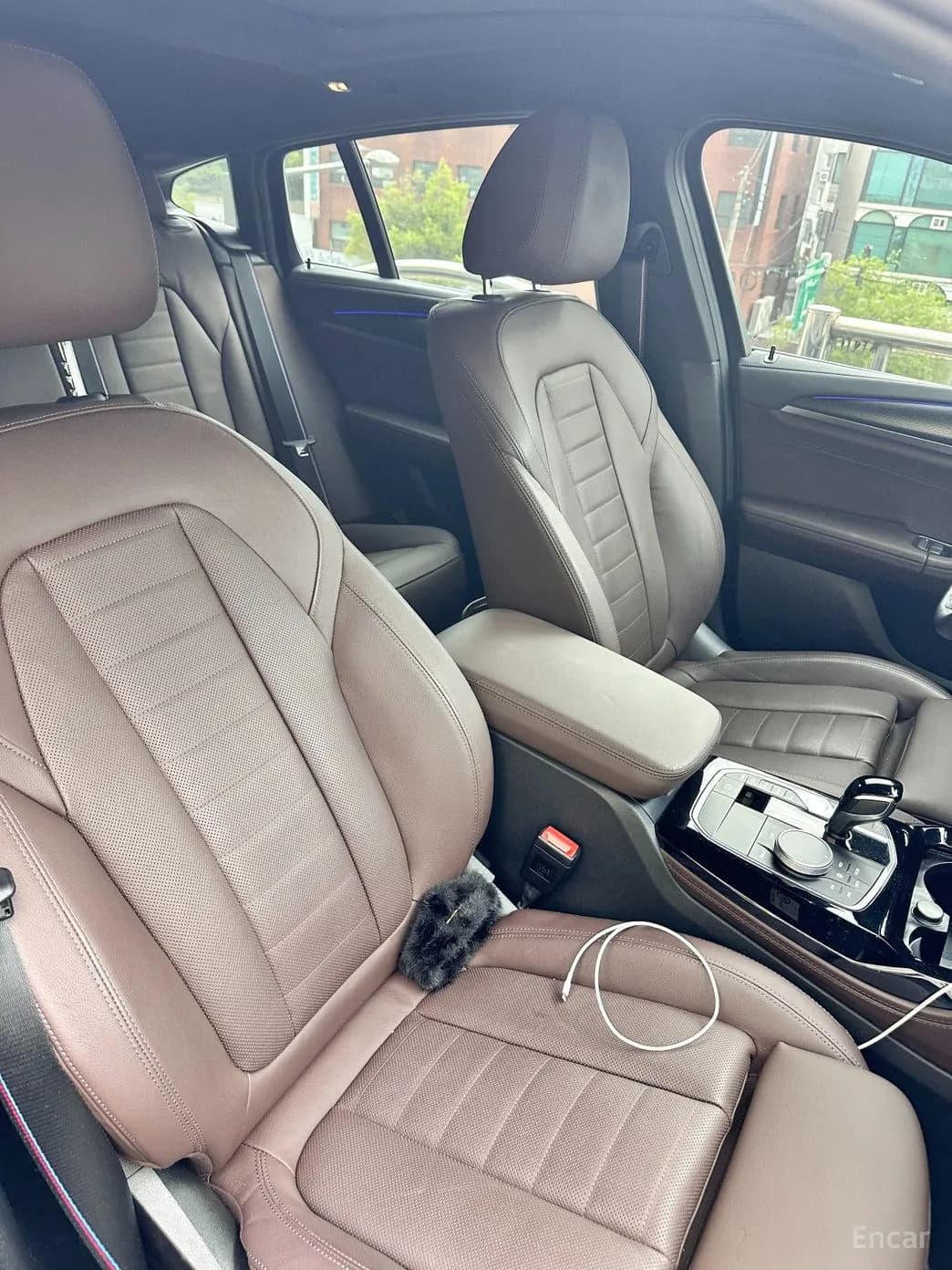 X4 (G02)