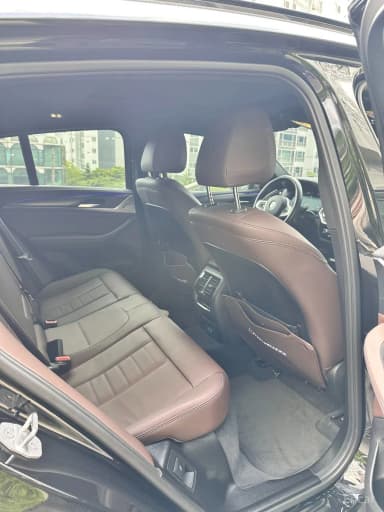 X4 (G02)
