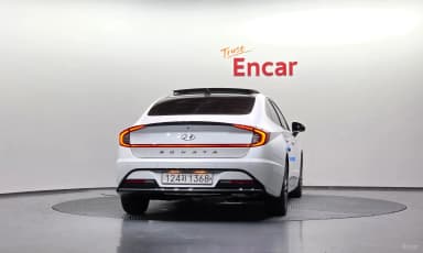 Sonata Hybrid (DN8)
