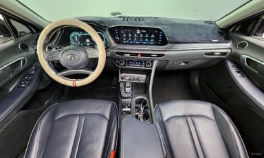 Sonata Hybrid (DN8)