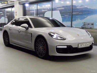 Panamera (971)