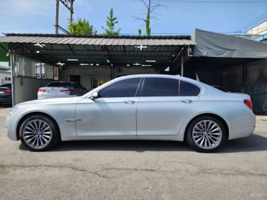 7 Series (F01)