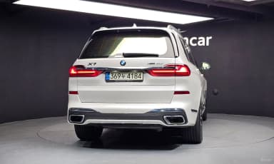 X7 (G07)
