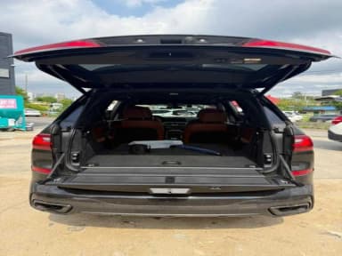 X7 (G07)