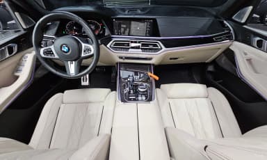 X7 (G07)