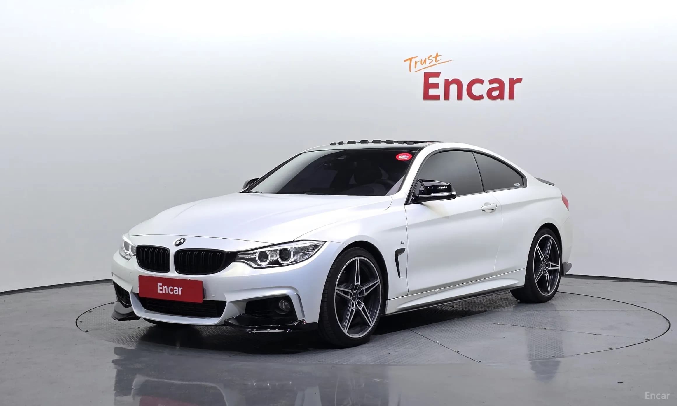 Series 4 (F32)