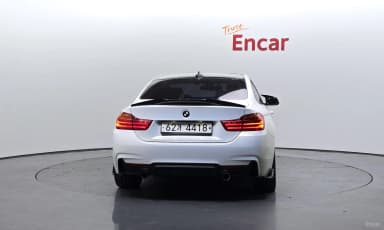 Series 4 (F32)