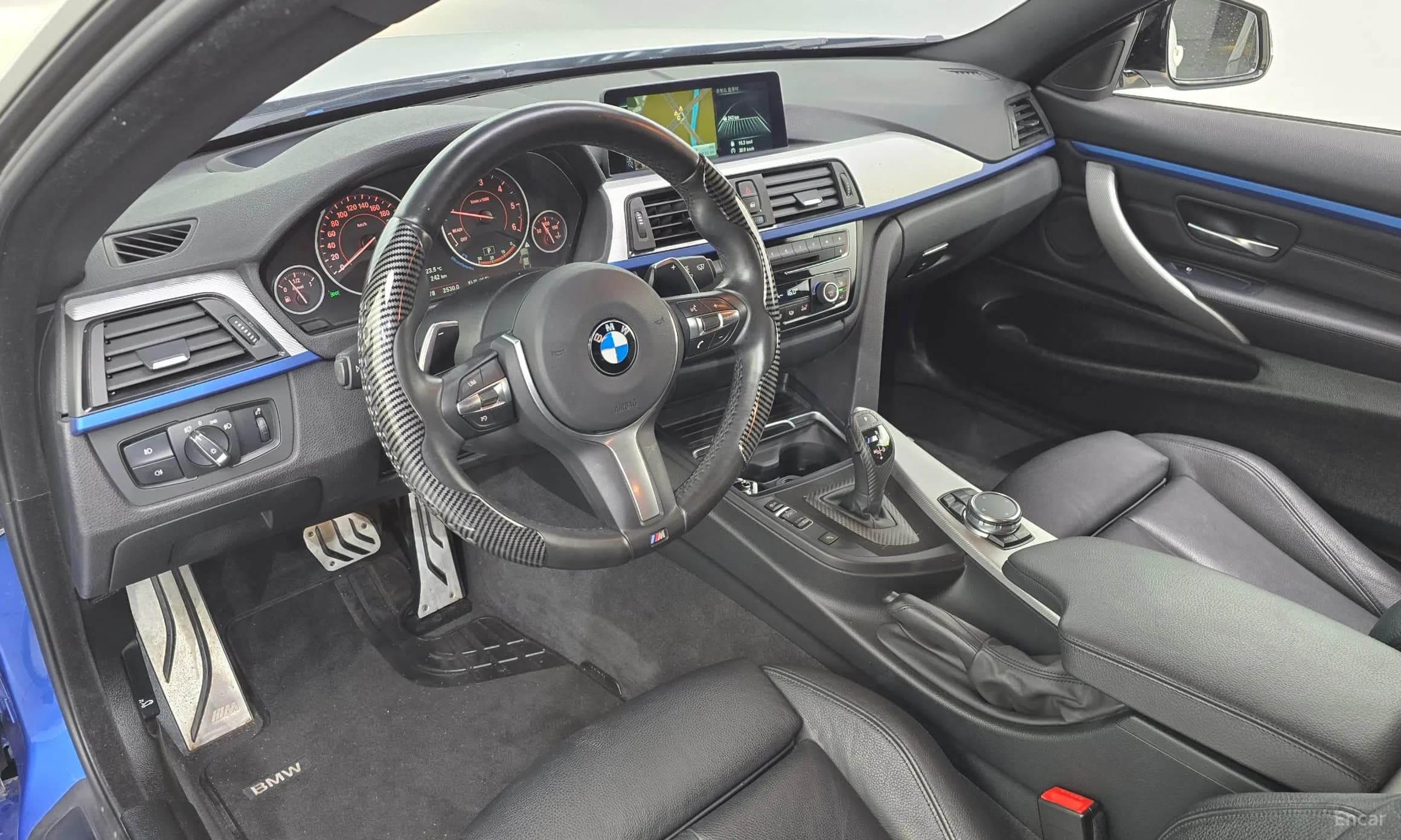 Series 4 (F32)