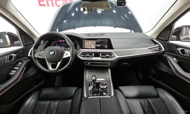 X7 (G07)