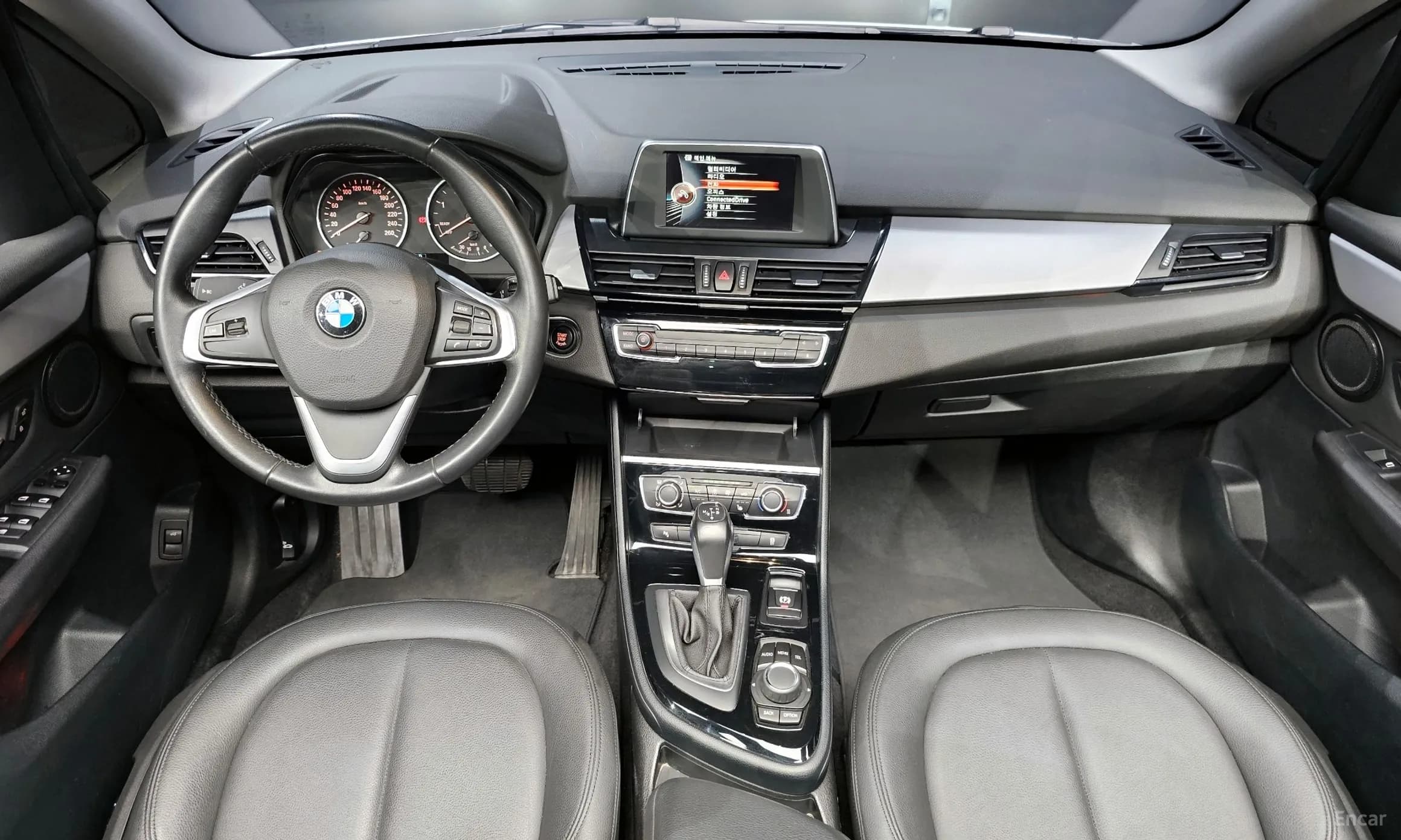 2-Series Active Tourer (F45)