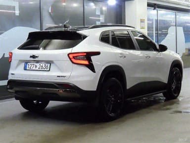 Trax Crossover