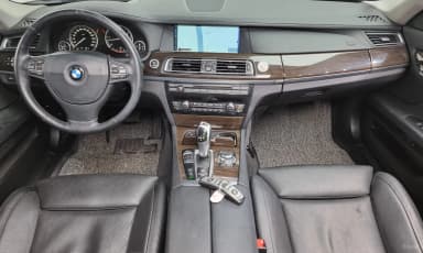 7 Series (F01)