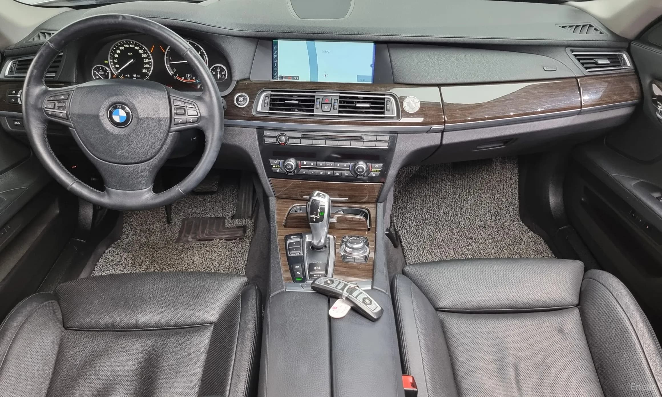 7 Series (F01)