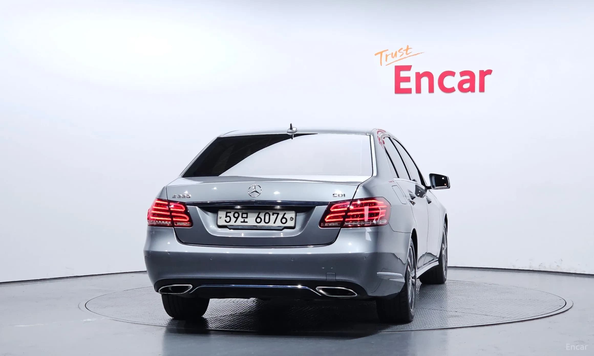 E-Class W212