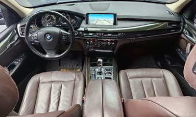 X5 (F15)