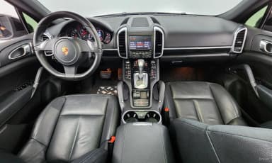 New Cayenne