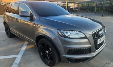 Q7