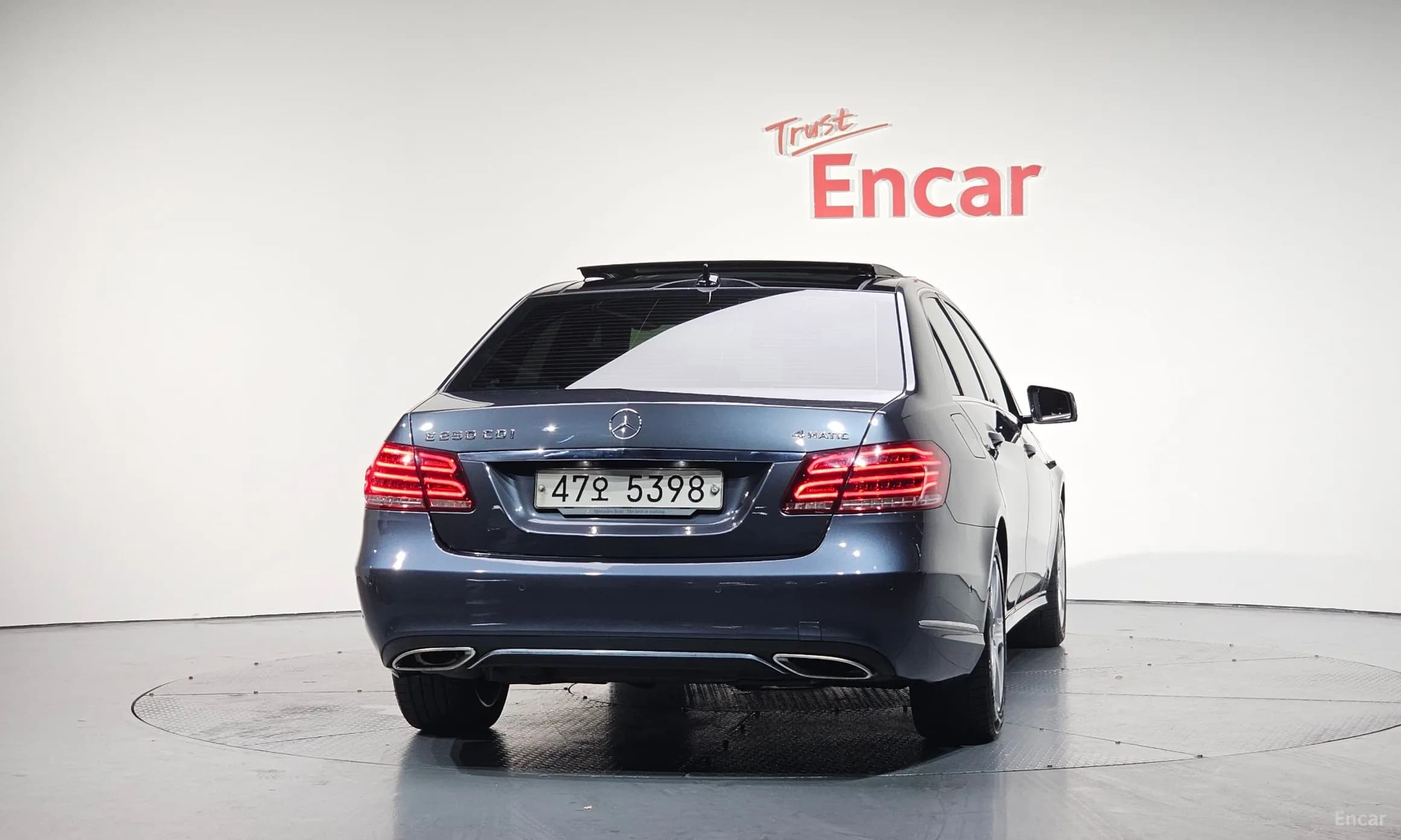 E-Class W212