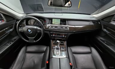 7 Series (F01)