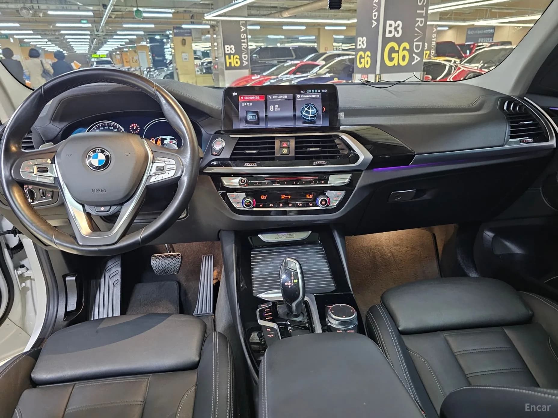 X3 (G01)