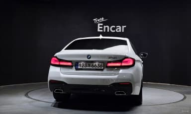 5 Series (G30)