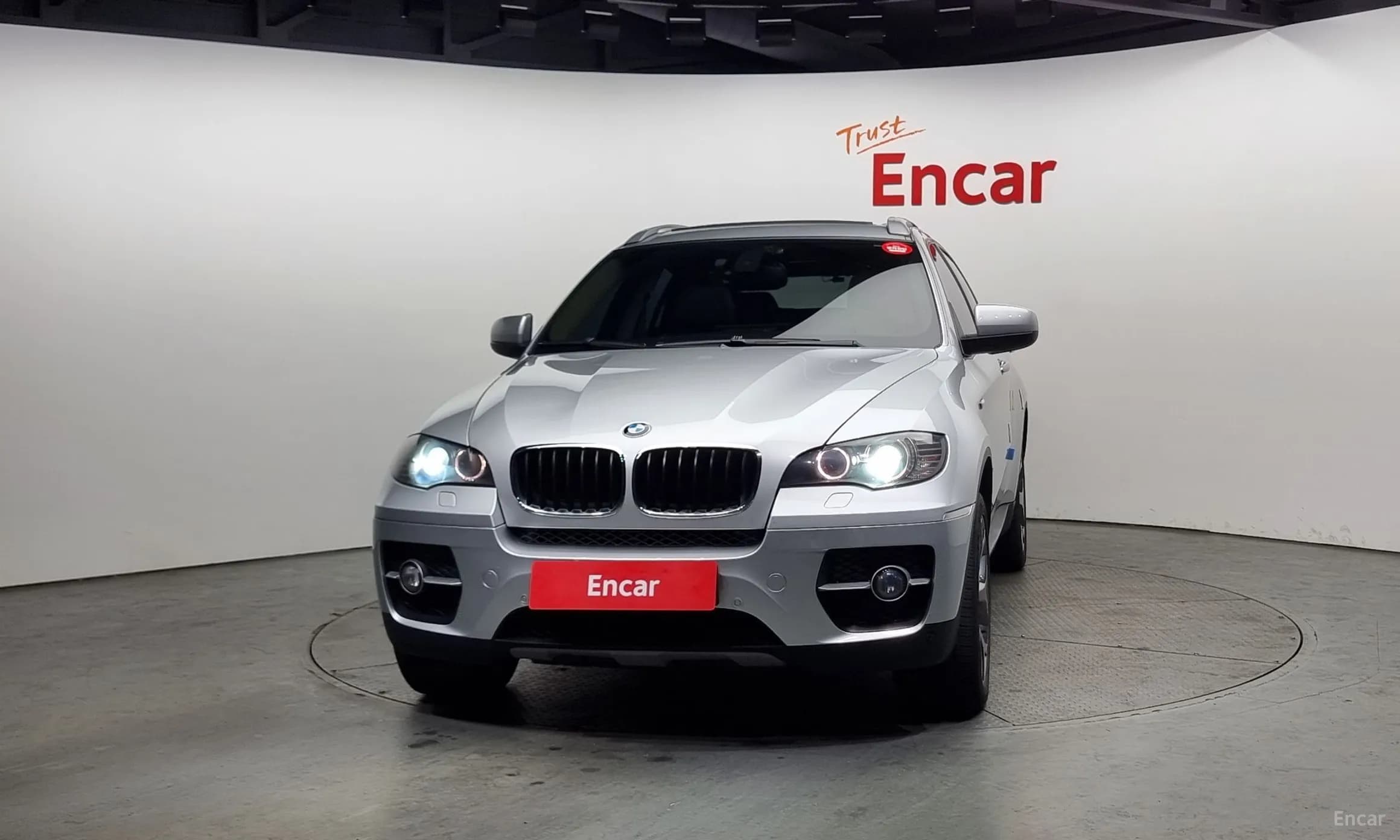 X6 (E71)