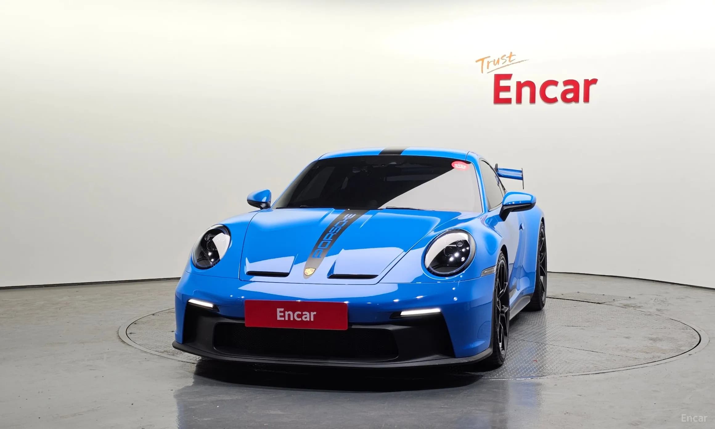 911 (992)