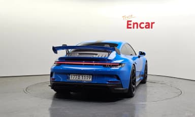 911 (992)