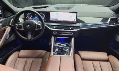 X6 (G06)