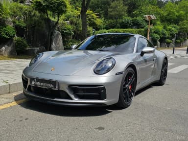 911 (992)