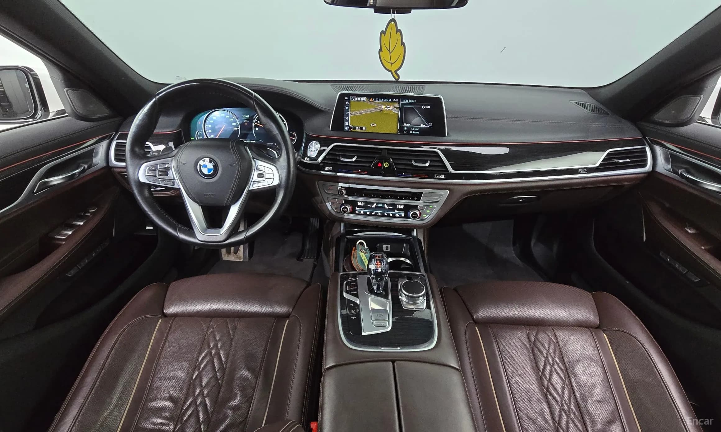 7 Series (G11)