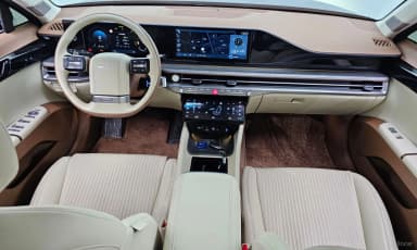 Grandeur (GN7)