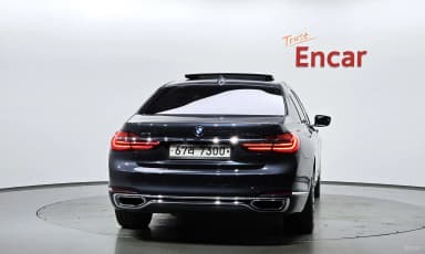7 Series (G11)