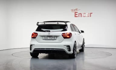 A-Class W176