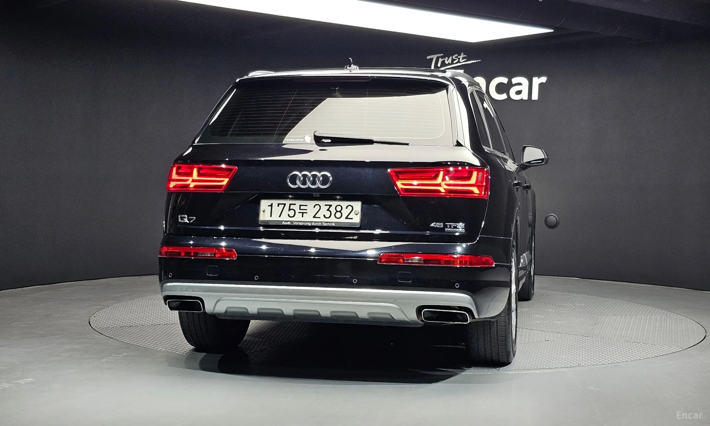 Q7 (4M)