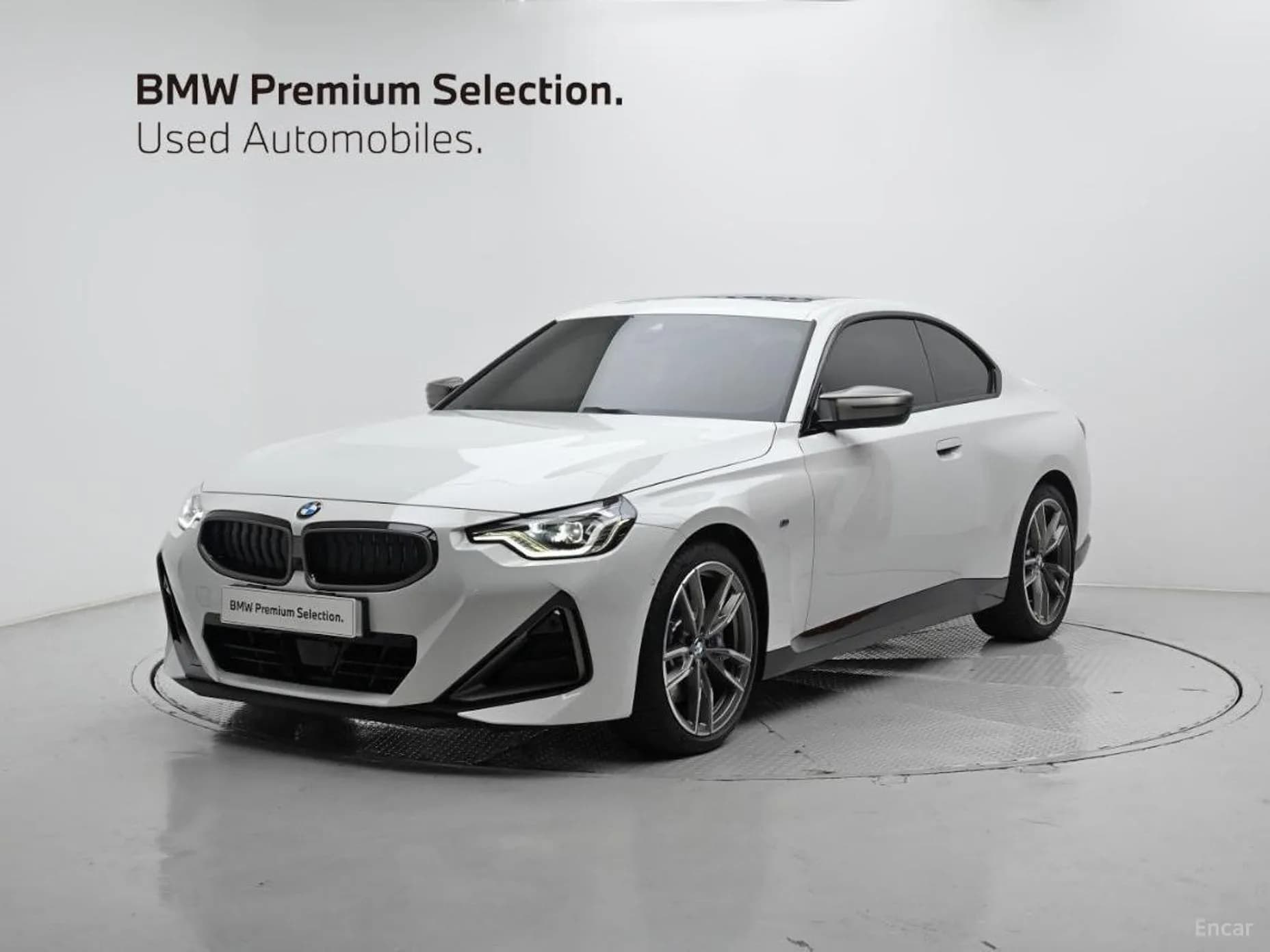 2 Series (G42)