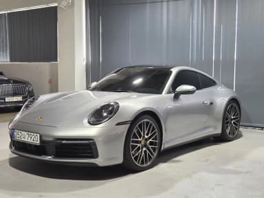 911 (992)