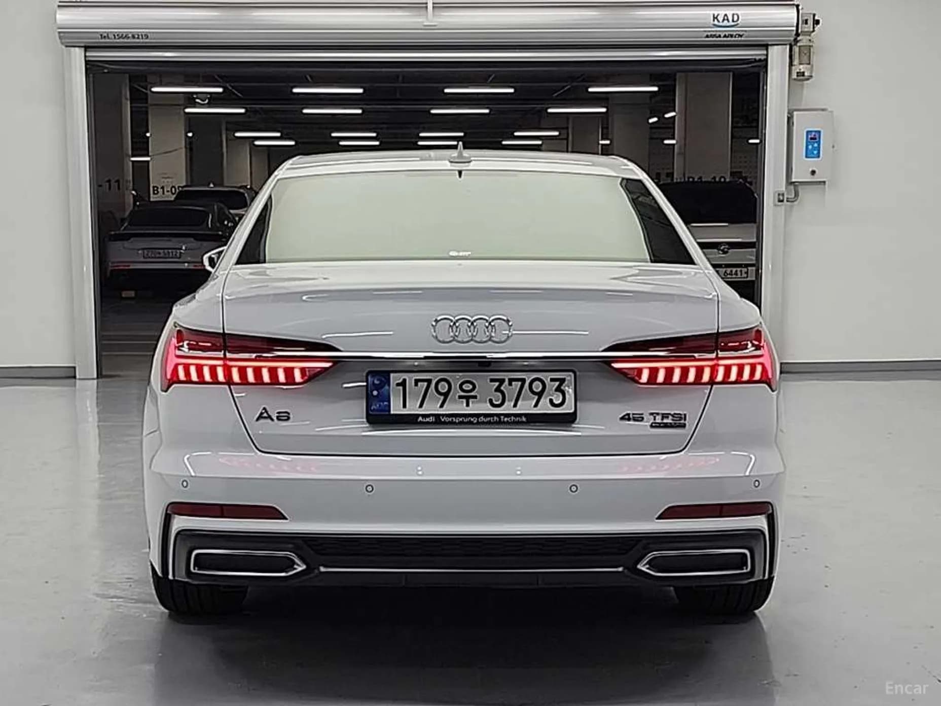 A6 (C8)