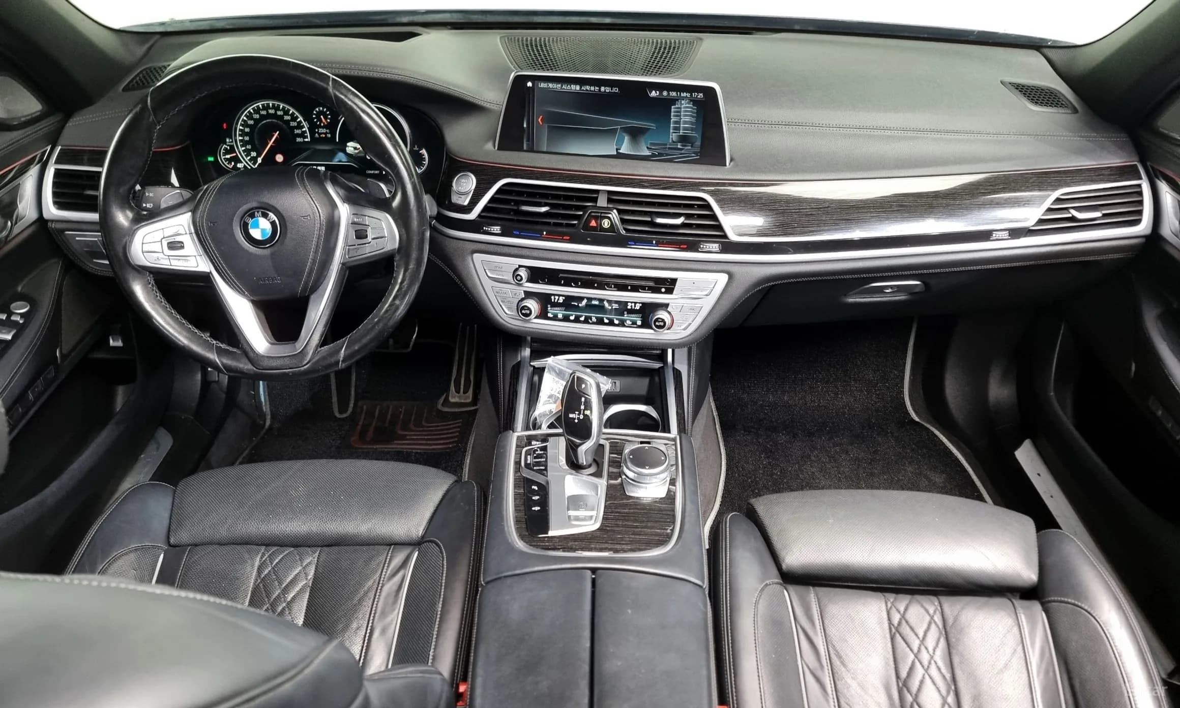 7 Series (G11)