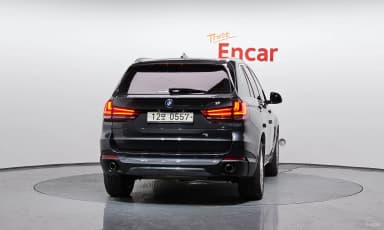 X5 (F15)