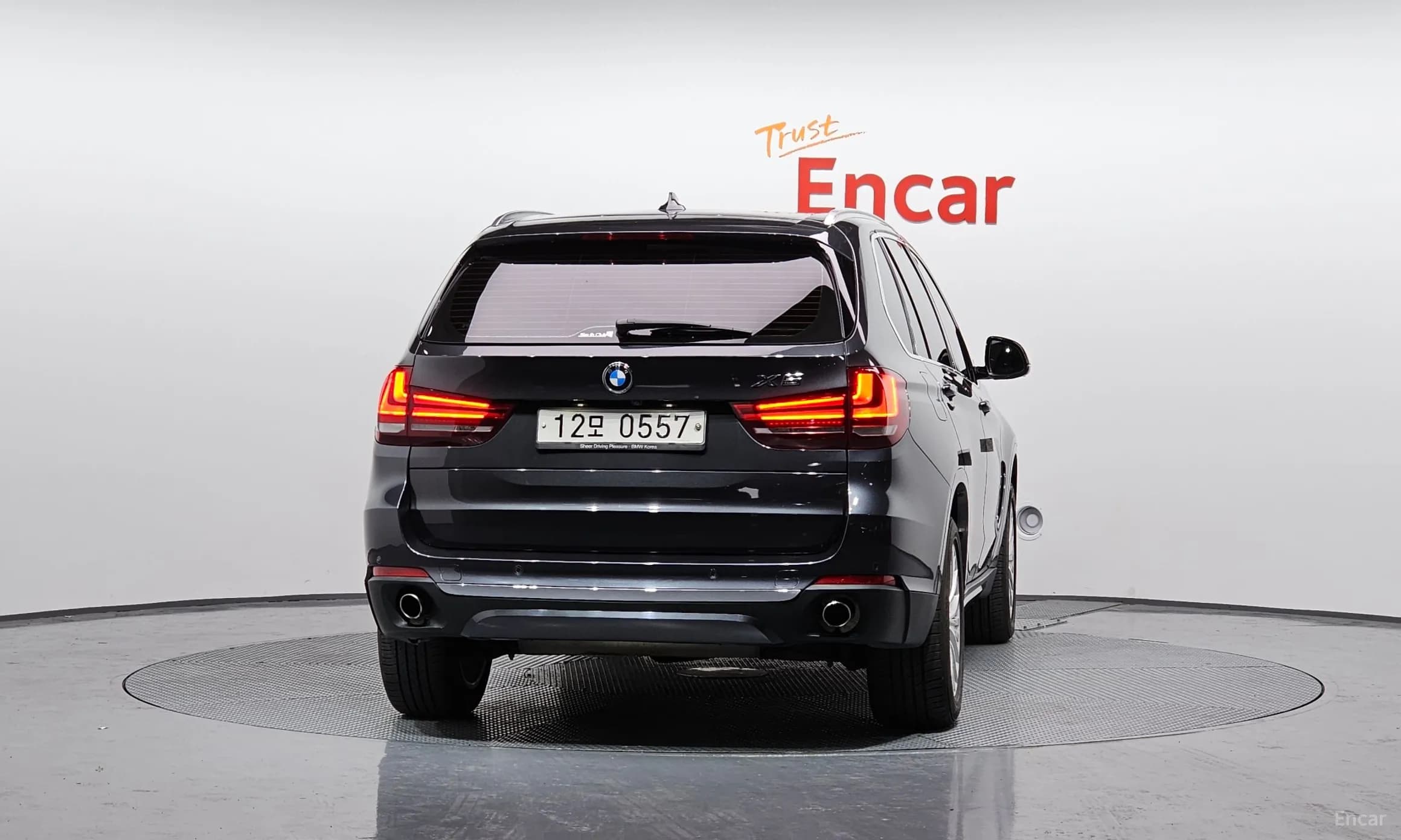 X5 (F15)