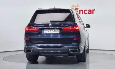 X7 (G07)