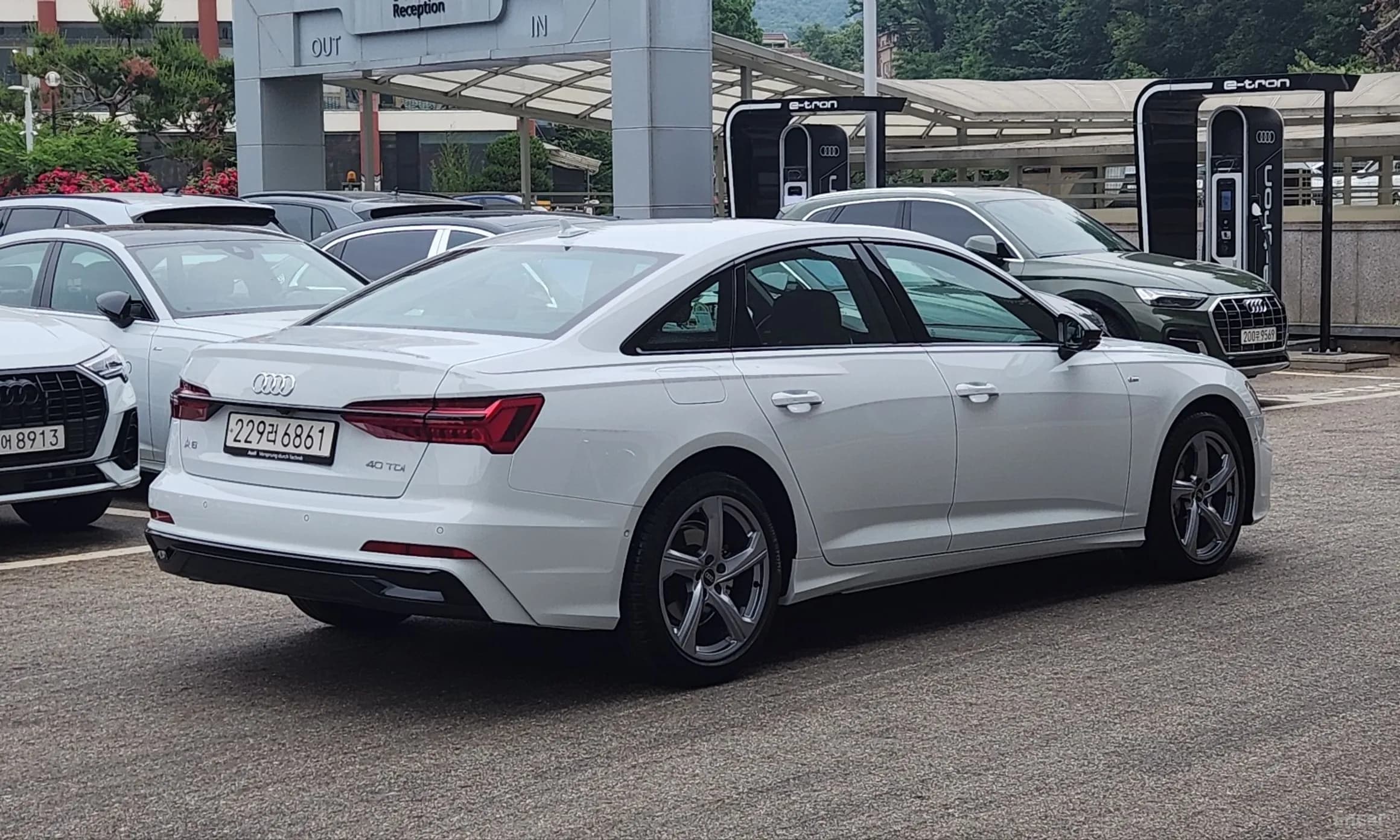 A6 (C8)