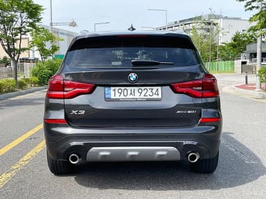 X3 (G01)