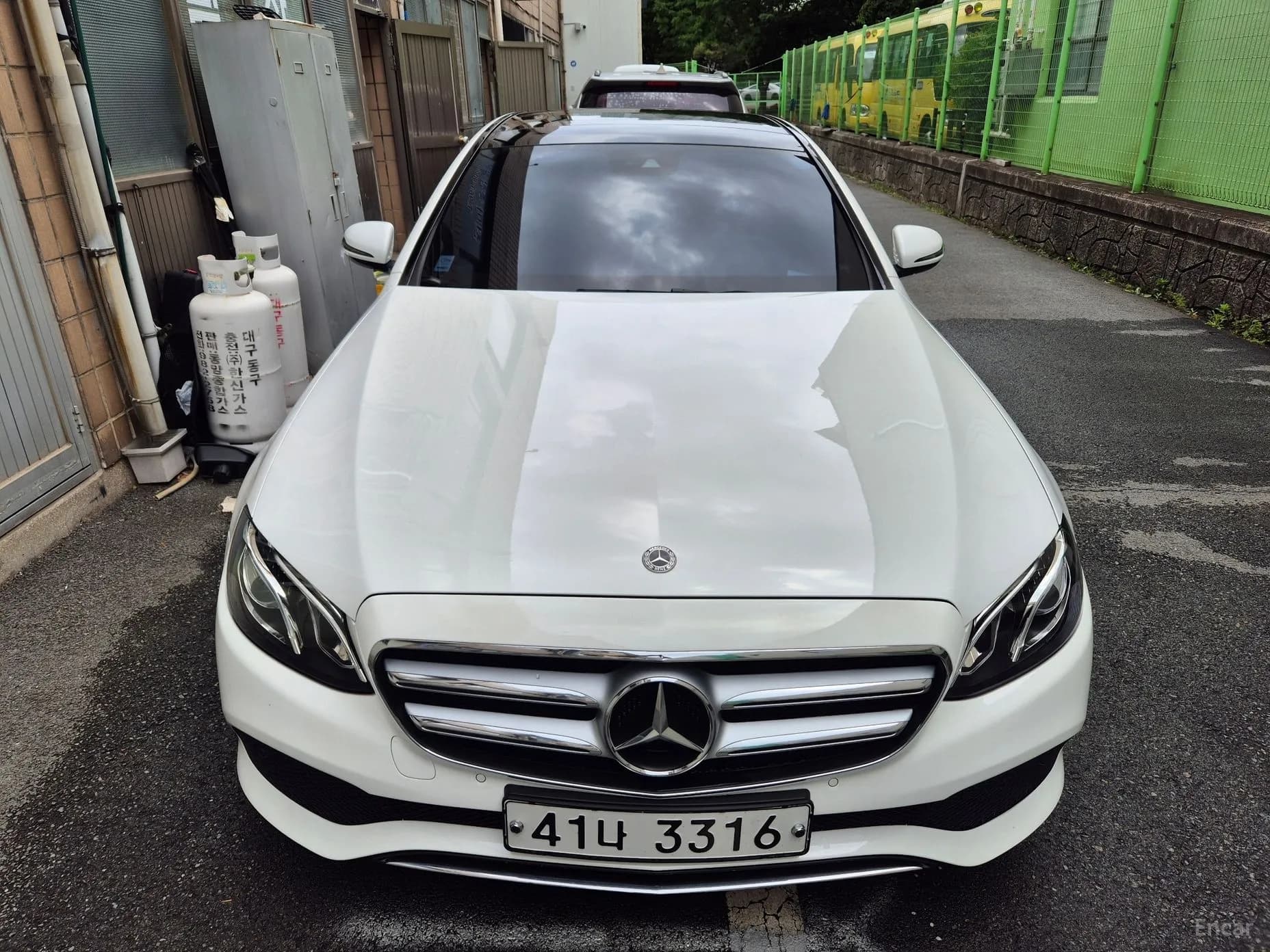 E-Class W213