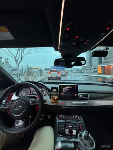 S8