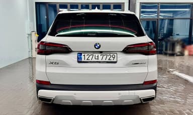 X5 (G05)