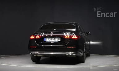 E-Class W214